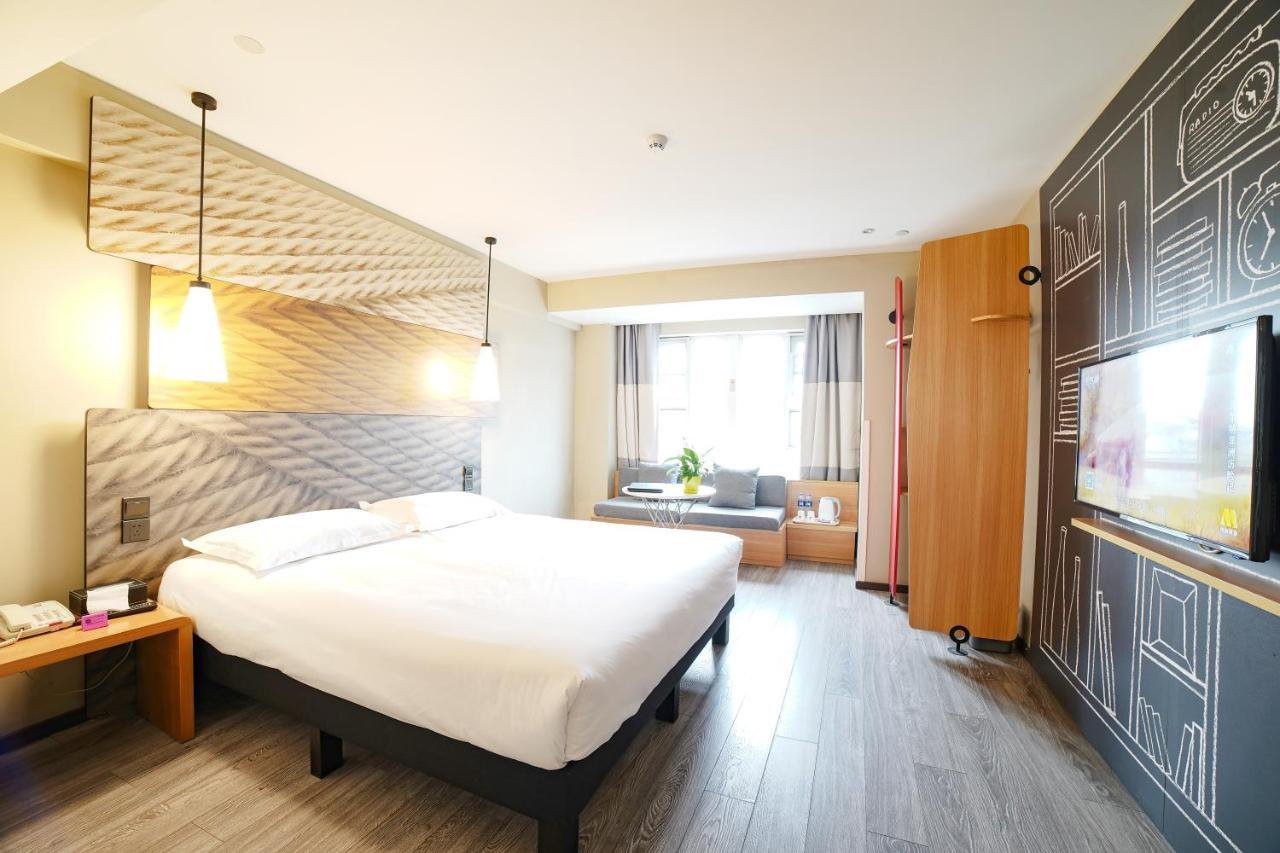Ibis Chengdu West Jingcui Road Hotel Eksteriør billede