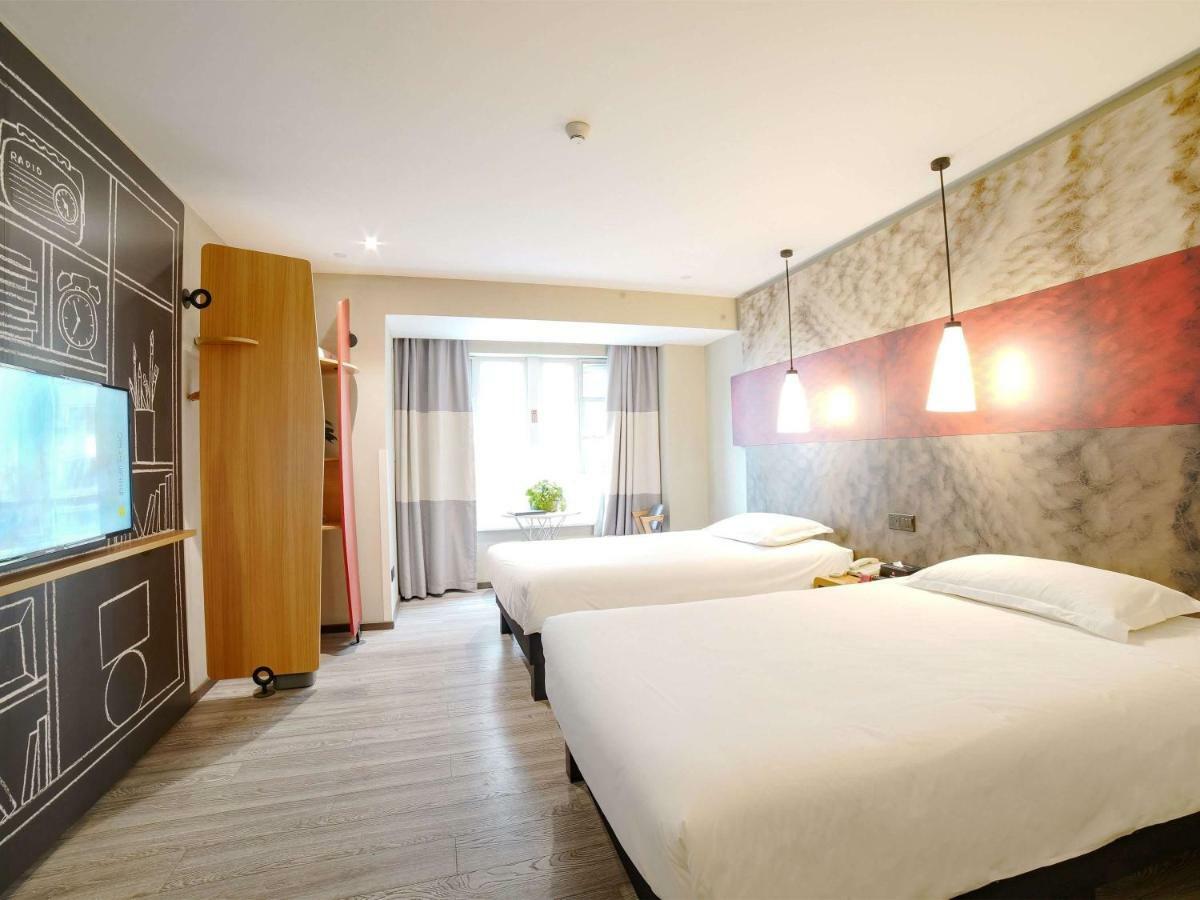 Ibis Chengdu West Jingcui Road Hotel Eksteriør billede